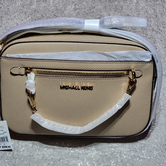 NWT Michael Kors Authentic Set Large Saffiano Leather Crossbody Bisque Bag - Picture 2 of 7